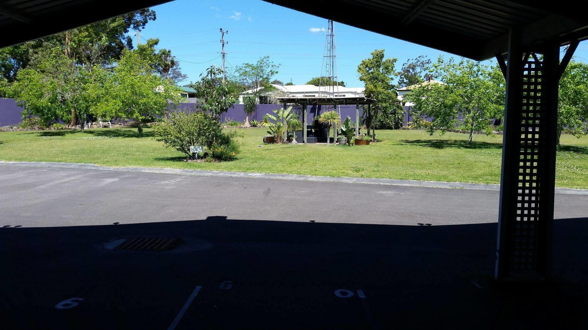 Karuah Gardens Motel Exterior photo